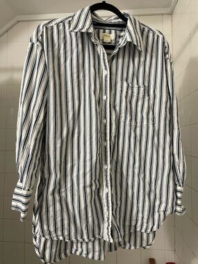 Anthropologie Maeve Button Down
